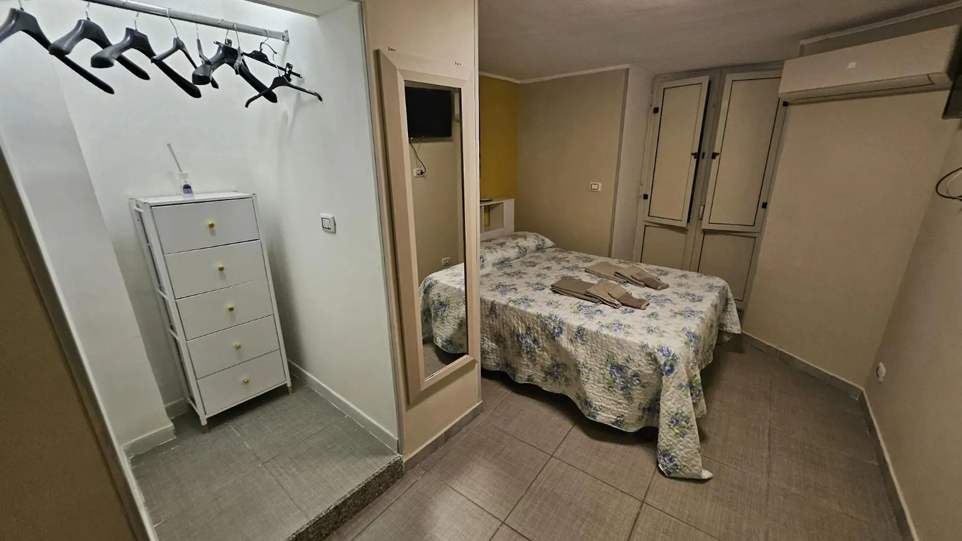 La Casa Di Anna Apartment Naples 0*,  Italy