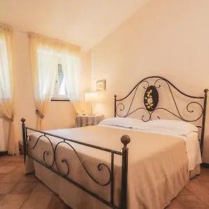  Alloggio per agriturismo Caterina Italia